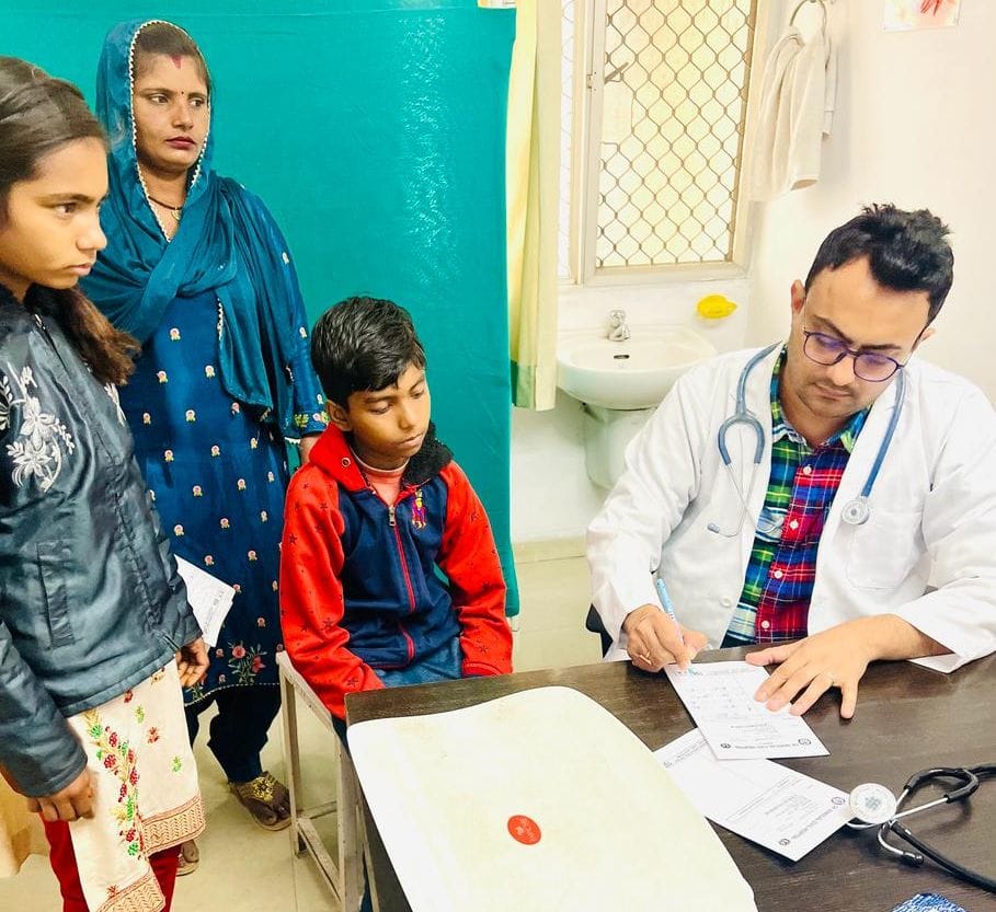 Changing weather is heavy on health, increasing pneumonia, typhoid and jaundice in children