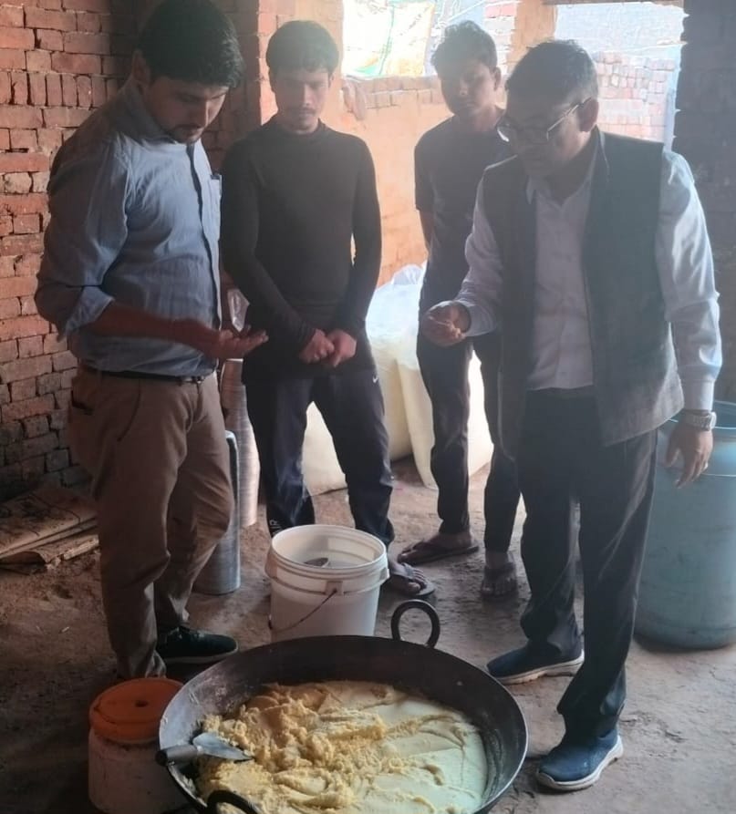 Mawa was being made without milk in Baoli village
