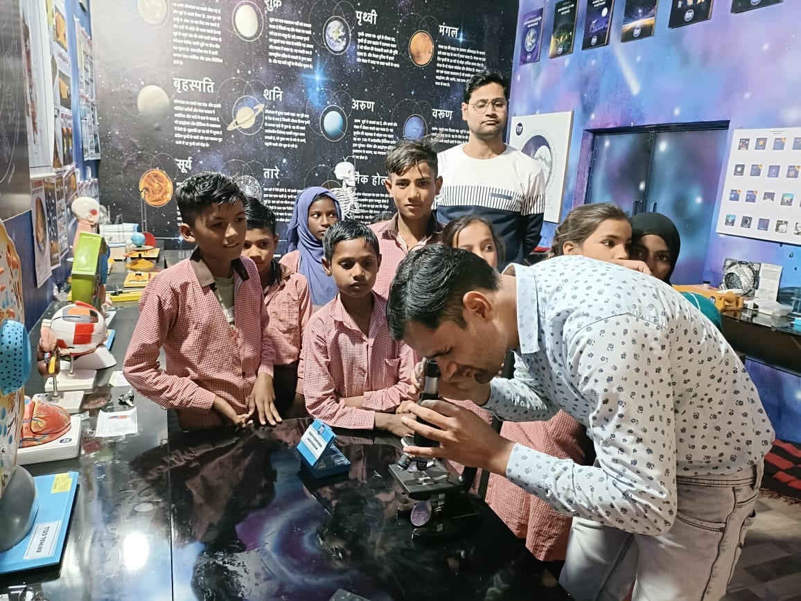 Information about achievements in astronomy laboratories