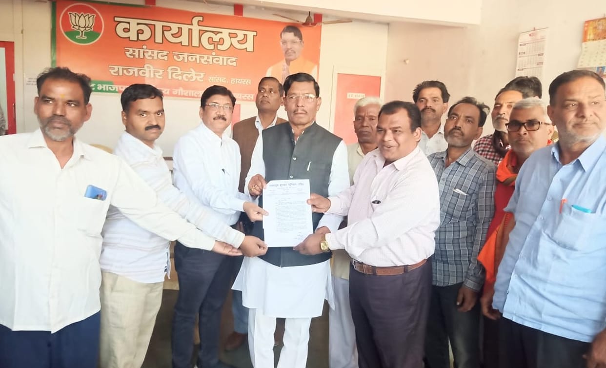 MP resolved the electricity problem of weavers