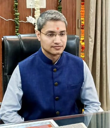 Solving people's problems priority: DM