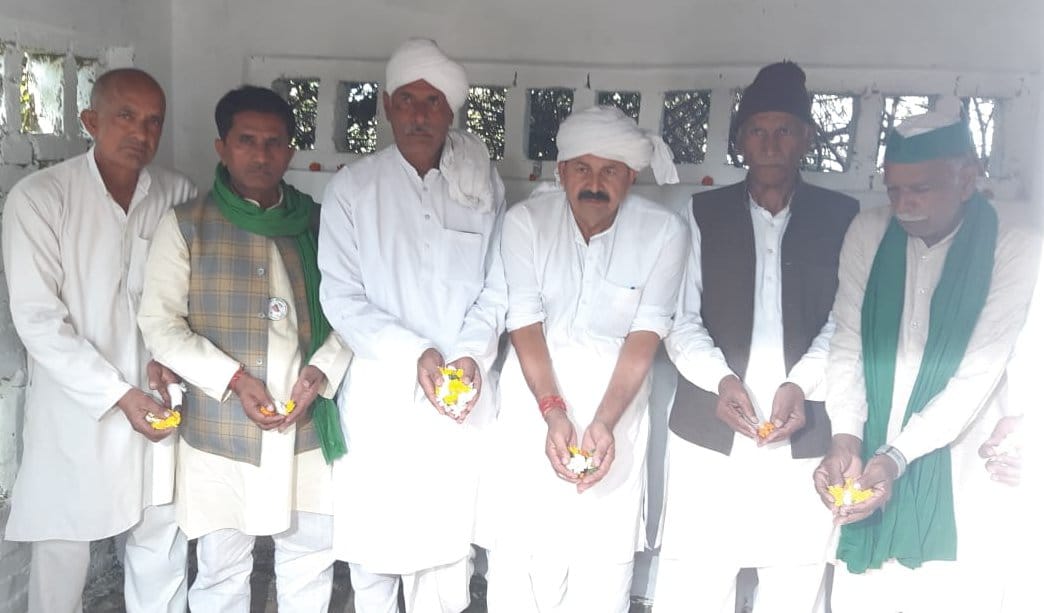 Country's farmers have hope from BKU: Tikait