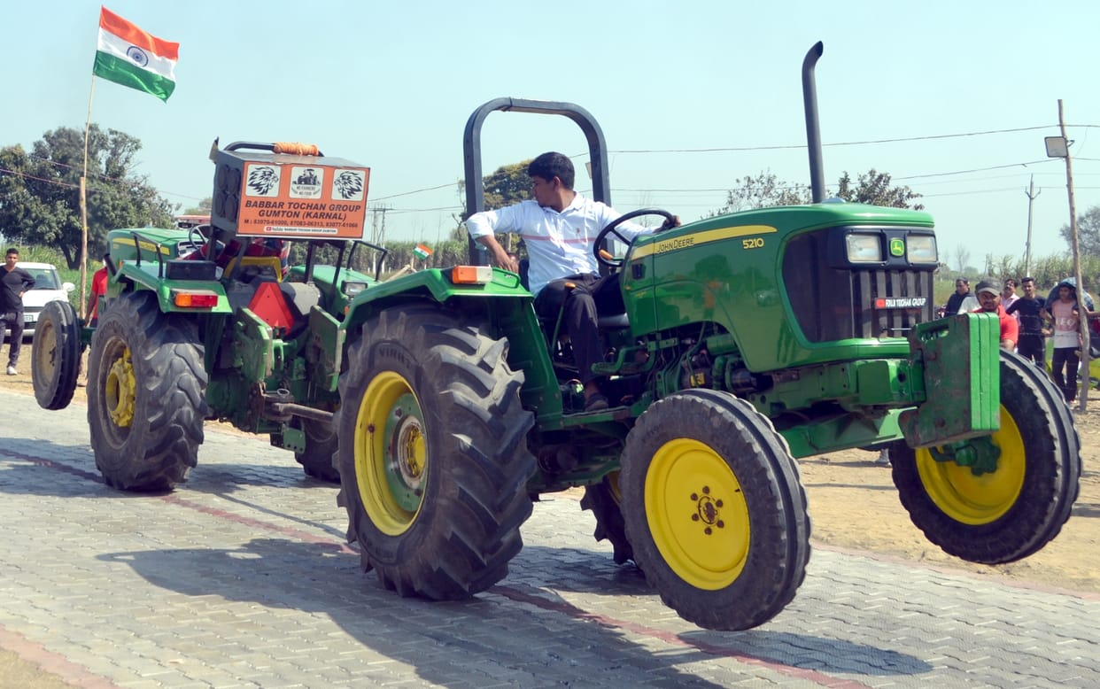 Stamina shown in tractor tochan competition