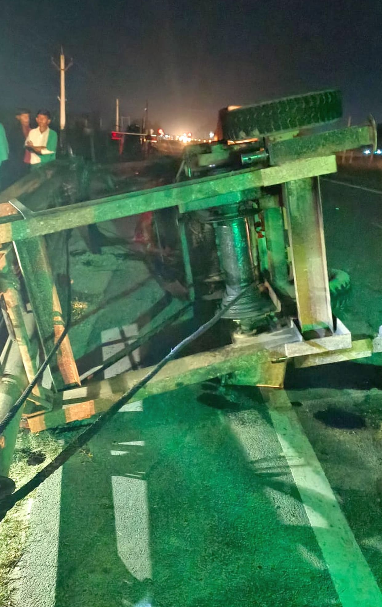 laborer died due to falling pipe of boring machine
