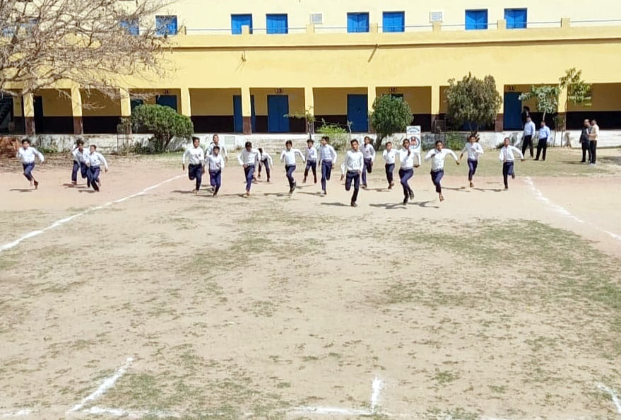 Somendra and Riya won the race