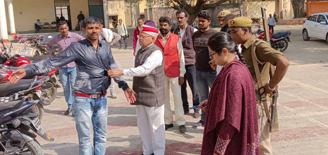 Troubled by Lekhpal in Bisauli Tehsil, a young man attempted self-immolation by pouring diesel