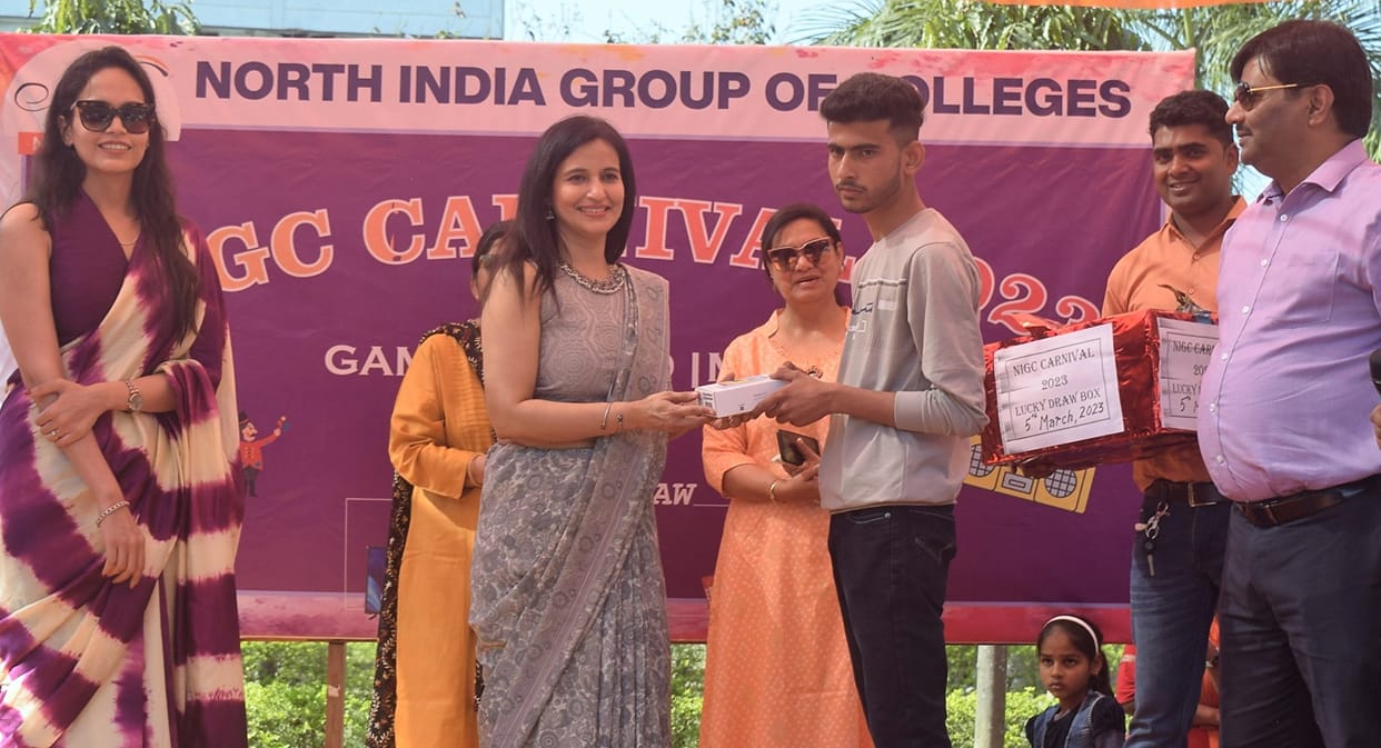 Cultural events in the college festival