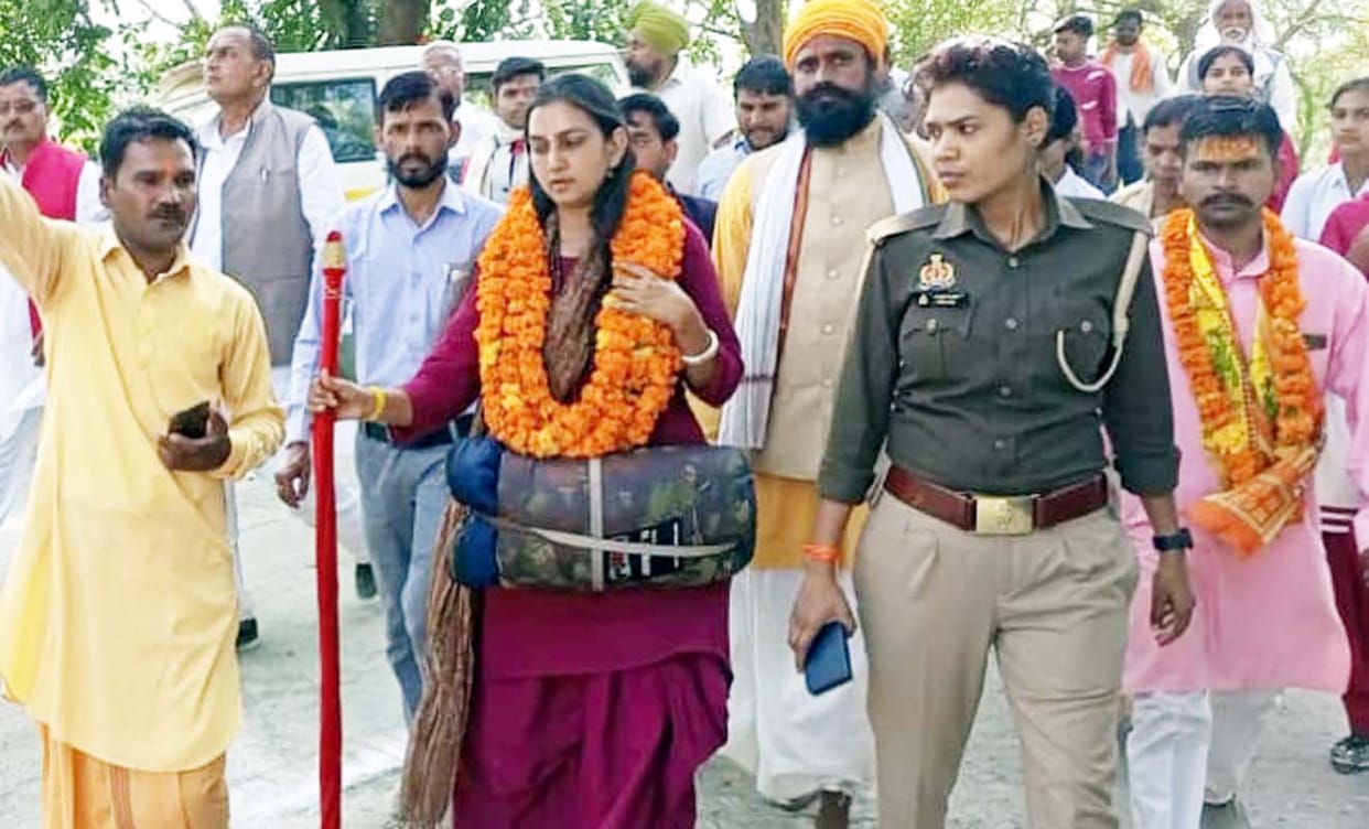 Water Woman Shipra reached Sunasirnath Dham on Gomti Padyatra