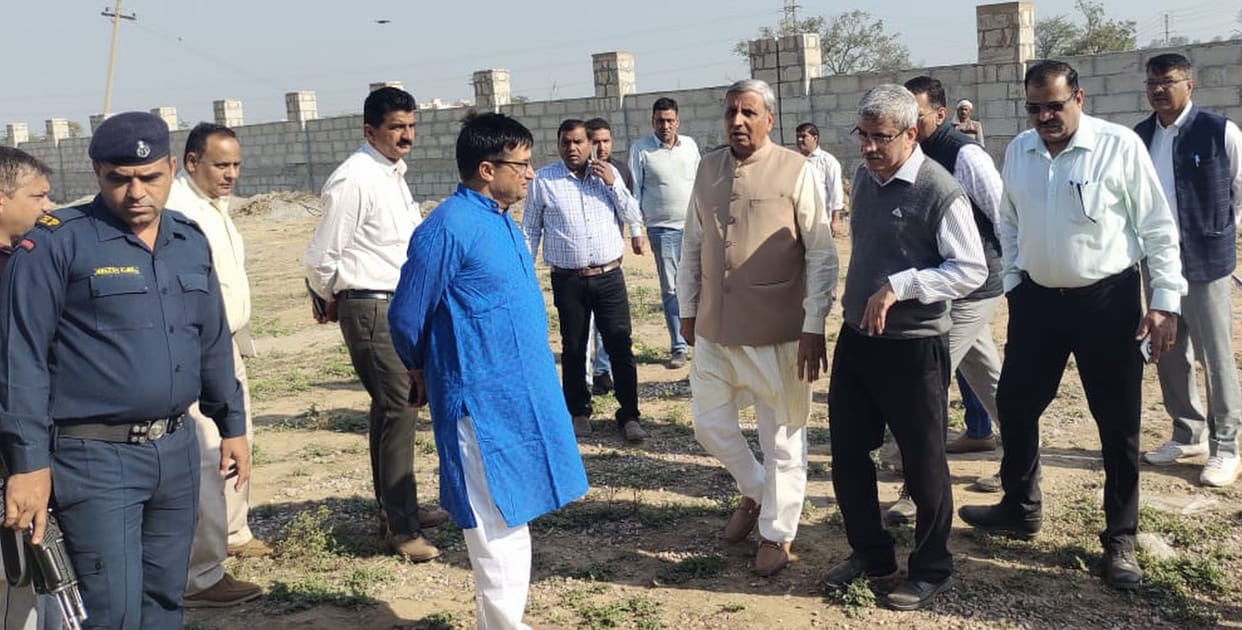 Private and government buses will be arranged for state level animal fair