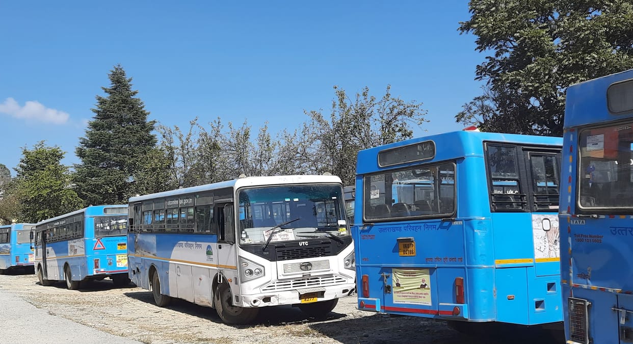 Less Roadways Buses on Holi