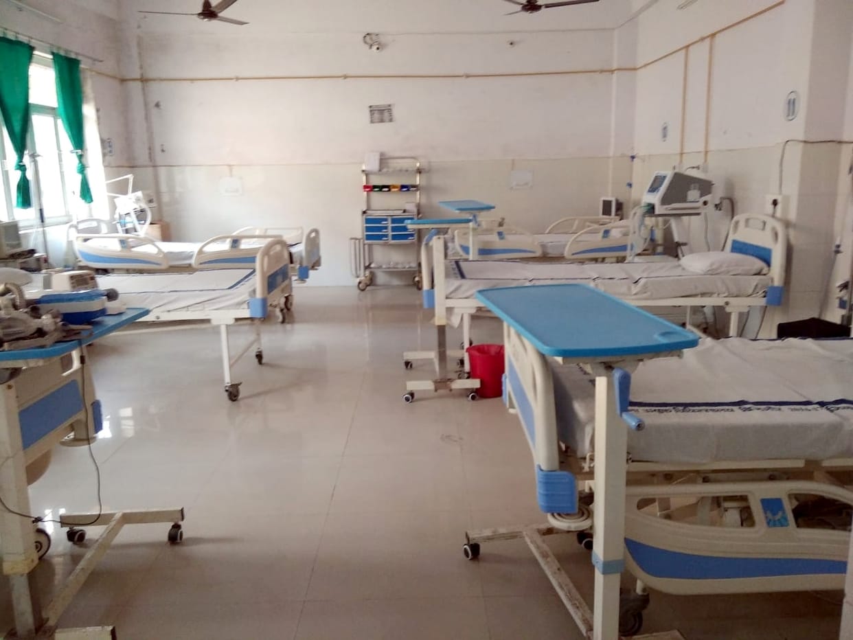 Health department alert, 30 beds ready in district hospital