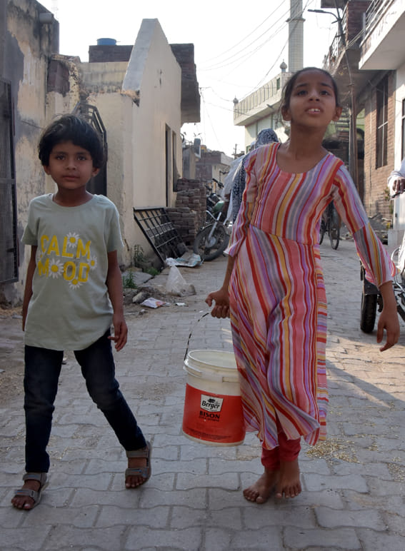 There is no water in the taps of 150 houses since 15 days