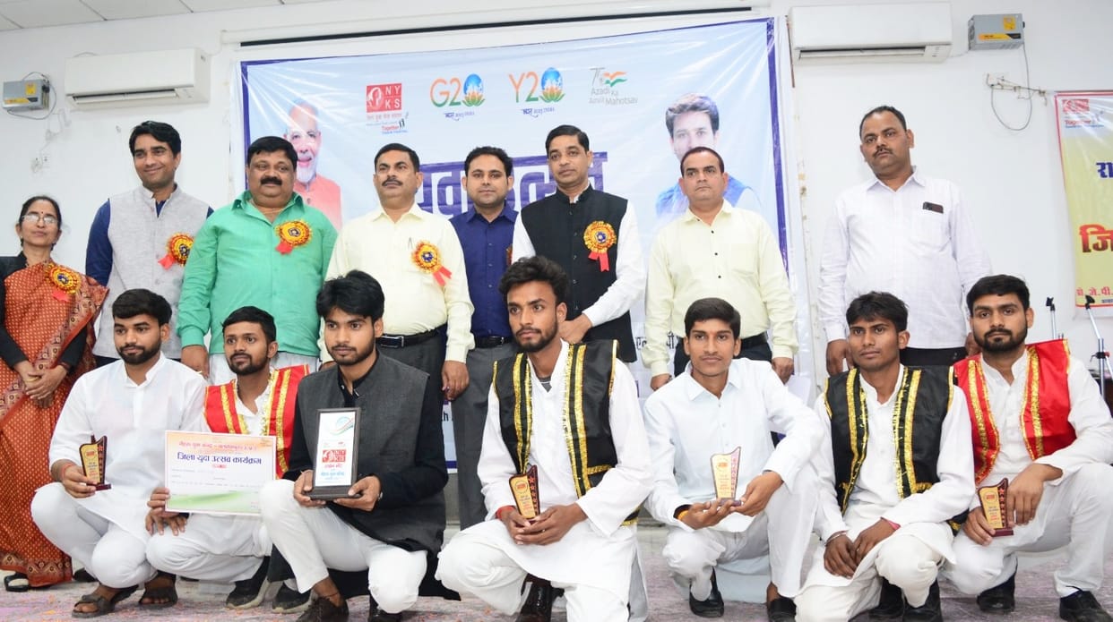 Youth should participate in the development of the nation