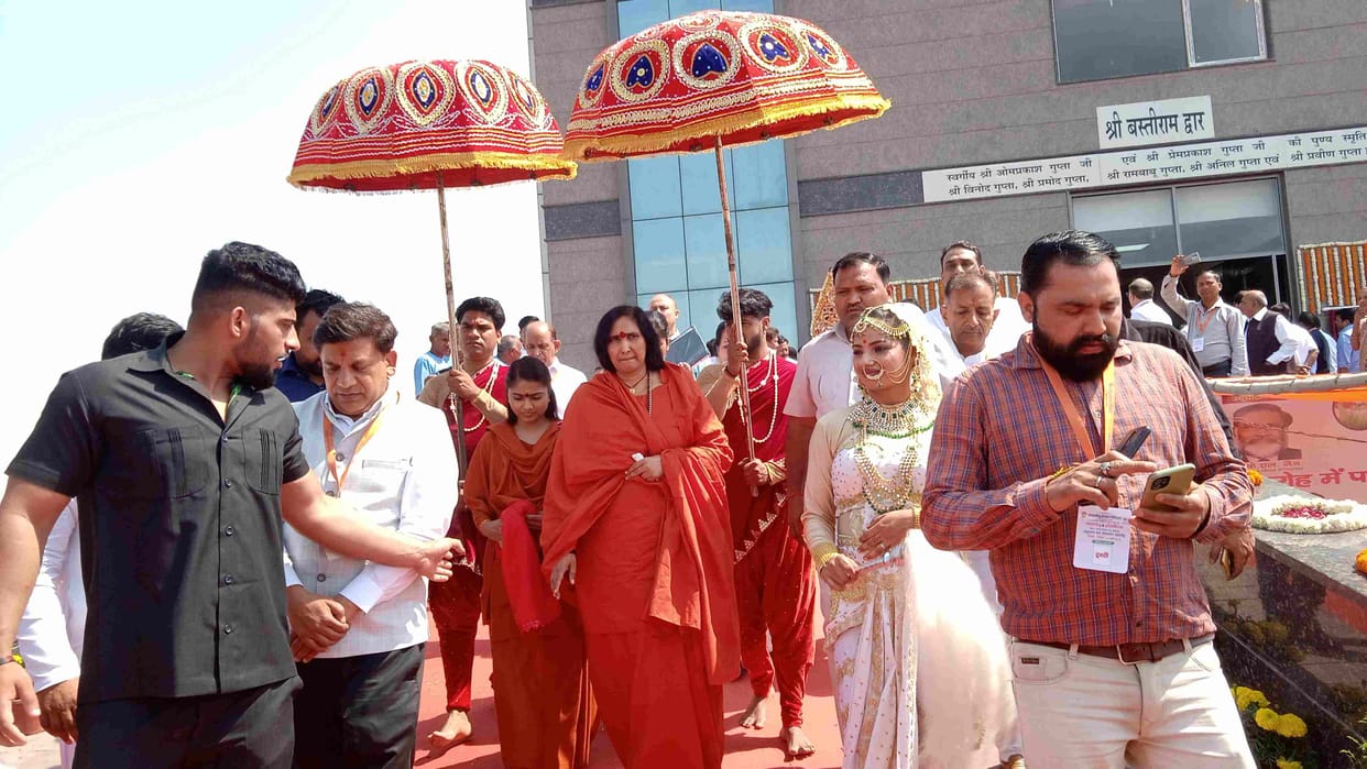 Nowadays the glory of Indianness in the world: Swami Gyananand