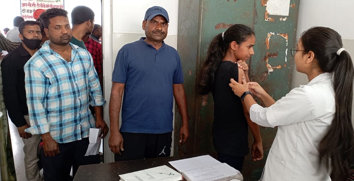 Photo-13 RDP 01P- The line for getting anti-rabies vaccine in Rudrapur district hospital.