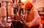 गांव झुप्पा में आयोजित में सूक्ष्म लघु एवं मध्यम उद्यम मंत्रालय द्वारा खादी जागरण मार्जन मनी वि