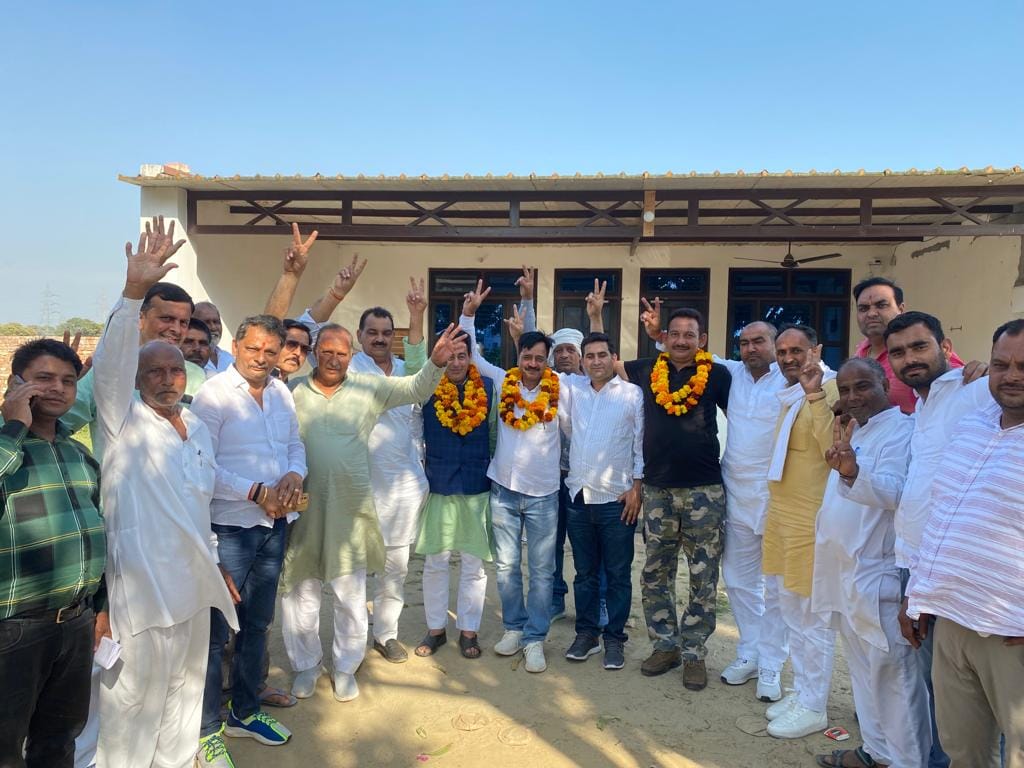 Four candidates in Daurala, two unopposed in Andavali