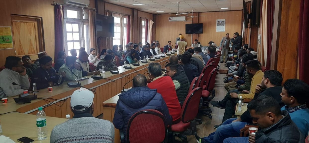 Liquor contracts of Kullu were sold for 161 crores