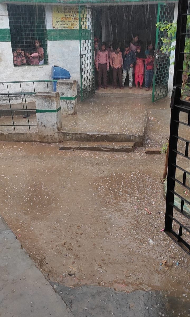 The weather took a turn, scattered hailstorm with drizzle