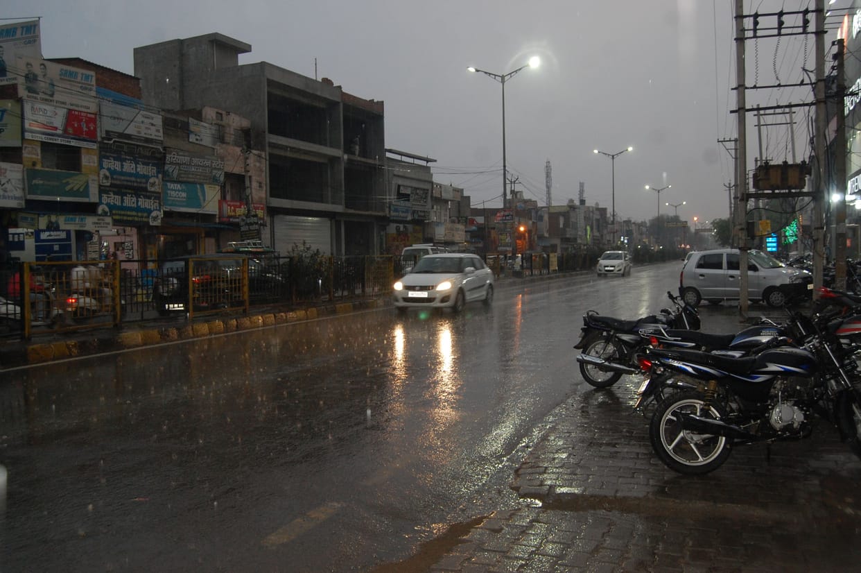 Unseasonal rains dampened the hopes of the farmers