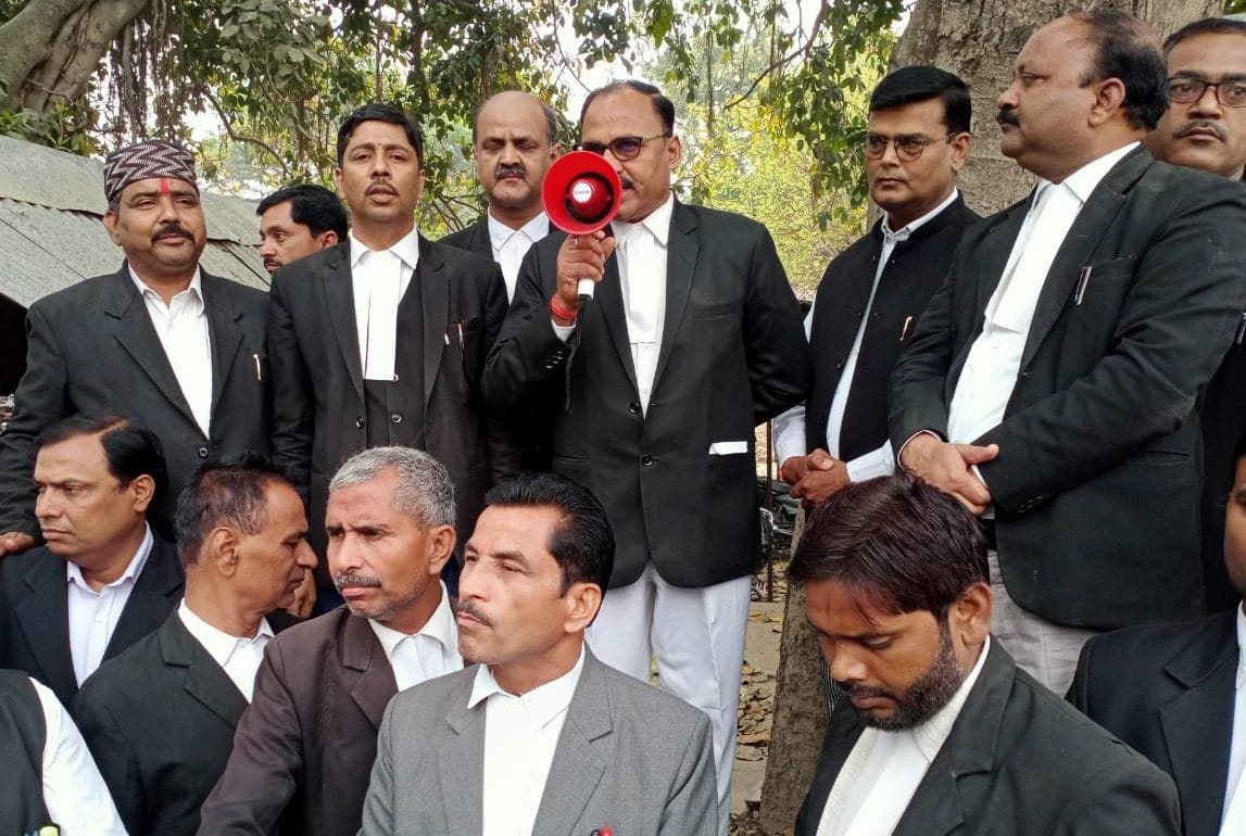 pradsan gonda advocate
