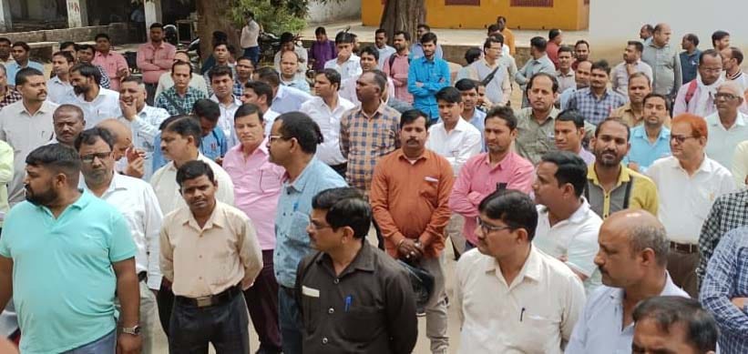 Evaluation started amid opposition from teacher's union