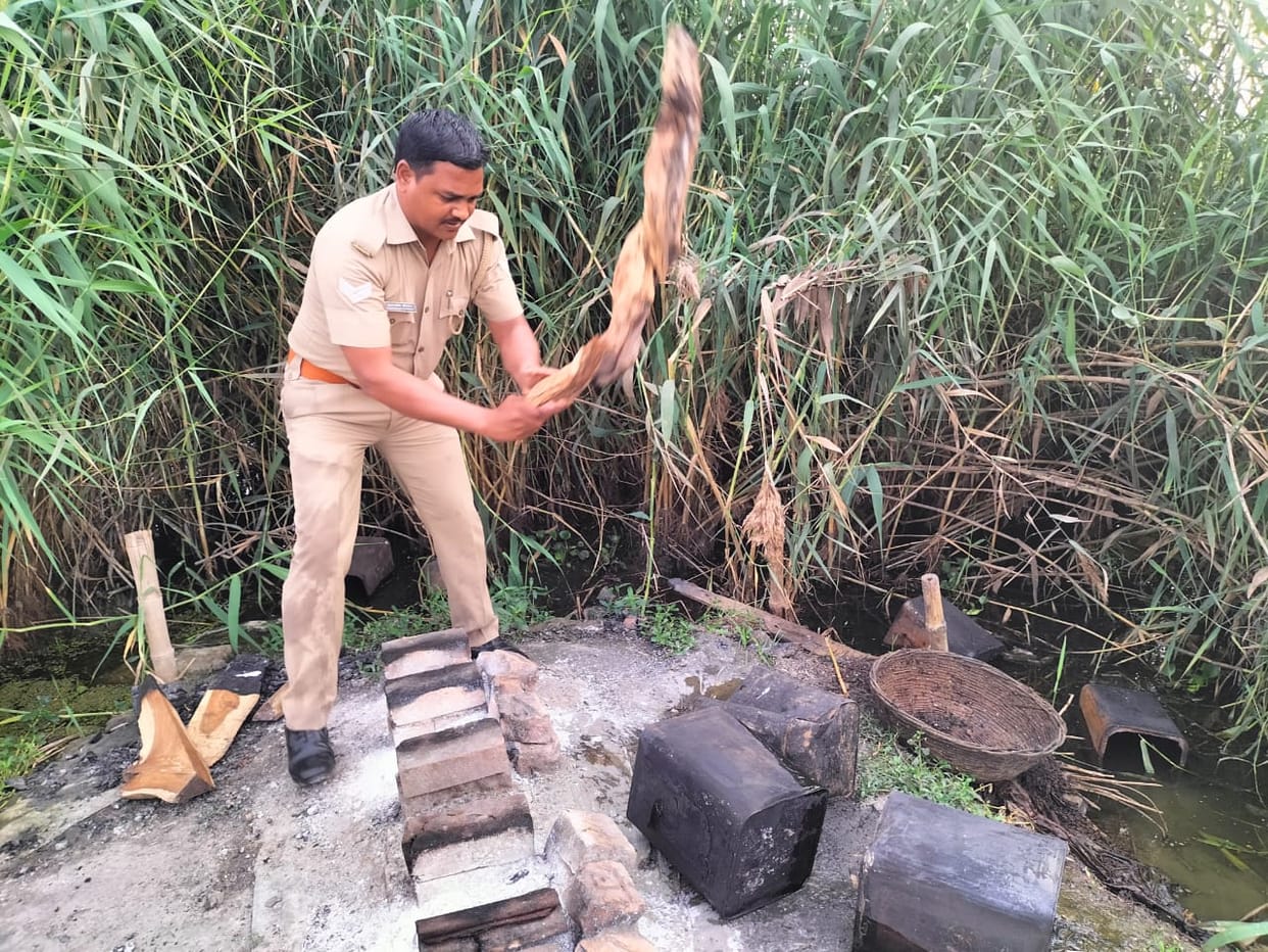 raw liquor bases raided