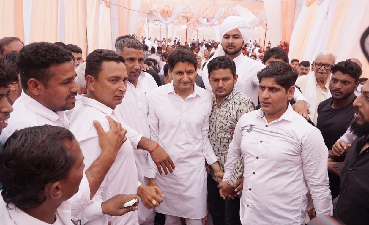 Government should give compensation by making special Girdawari: Dipendra