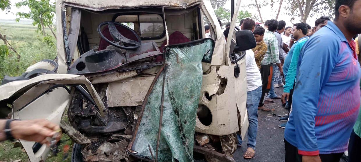 Vehicle carrying dead body collided