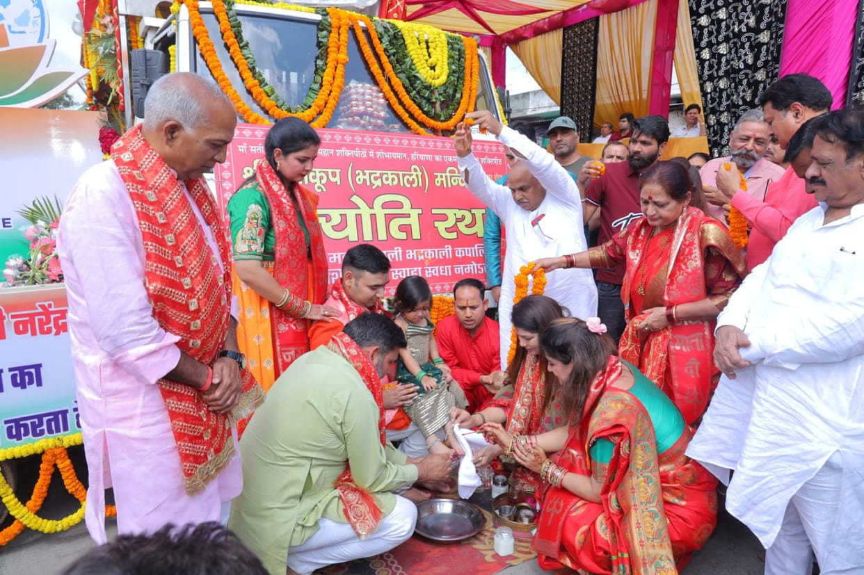 Beginning of Navratri Festival, Dharmanagari echoed with the cheers of Mother