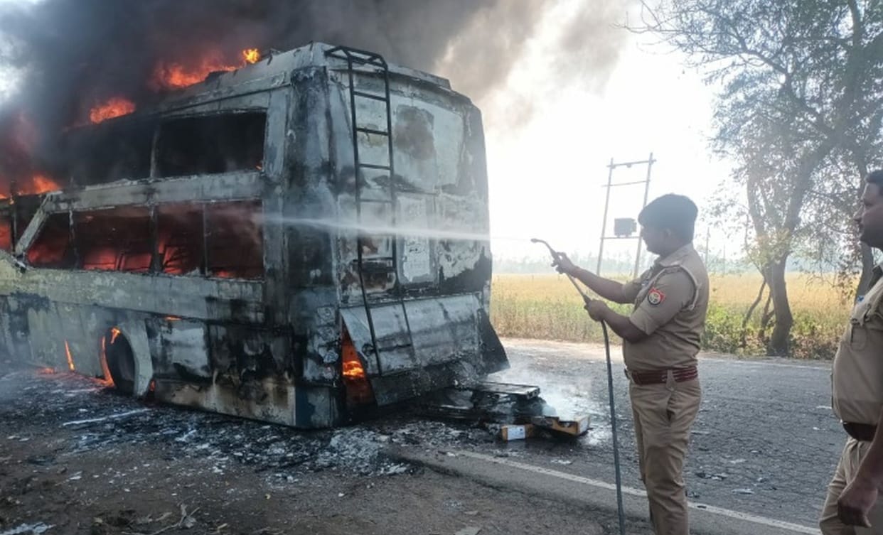 barabanki bus fire passangers