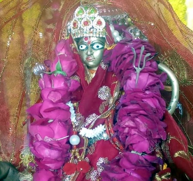 In Chandpur, the idol of mother made of Ashtadhatu comes out during Navratri