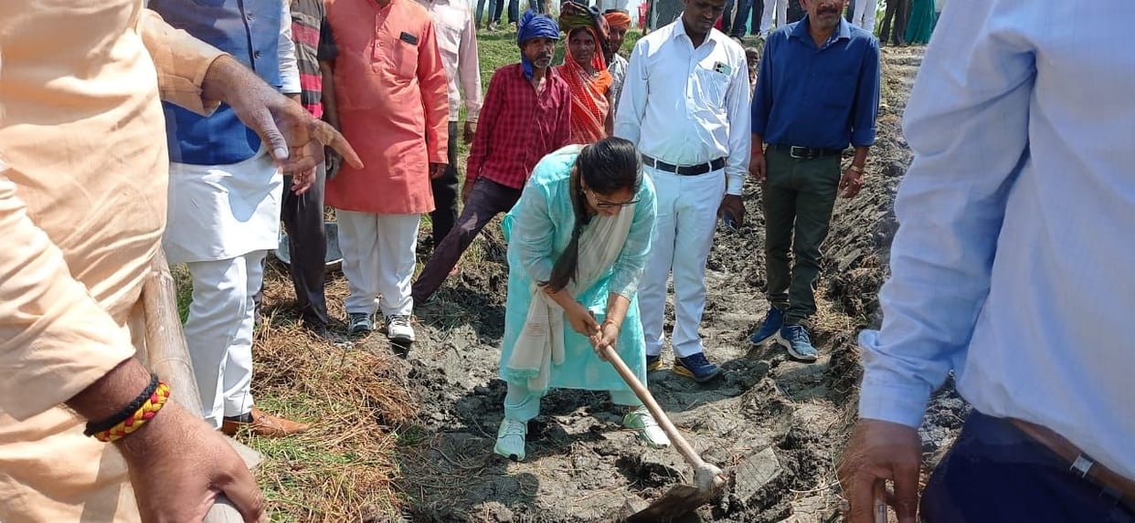 Restoration of Manorama started in Makhora