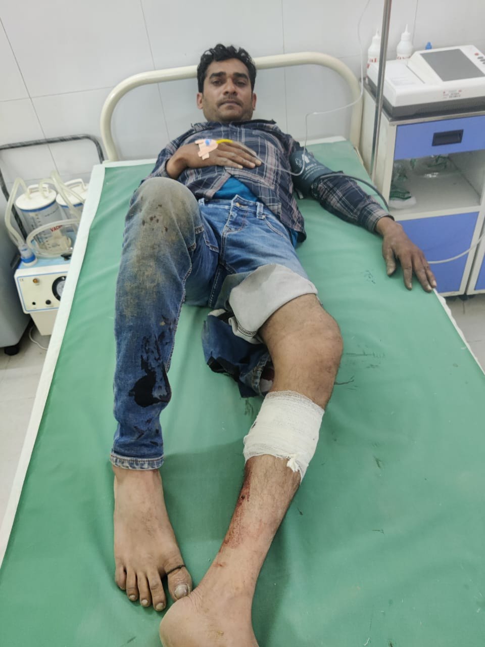 One robber arrested in police encounter, another absconding