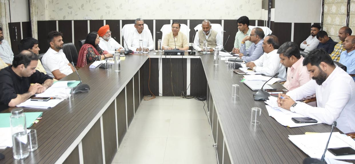 Municipal minister caught the lies of officials