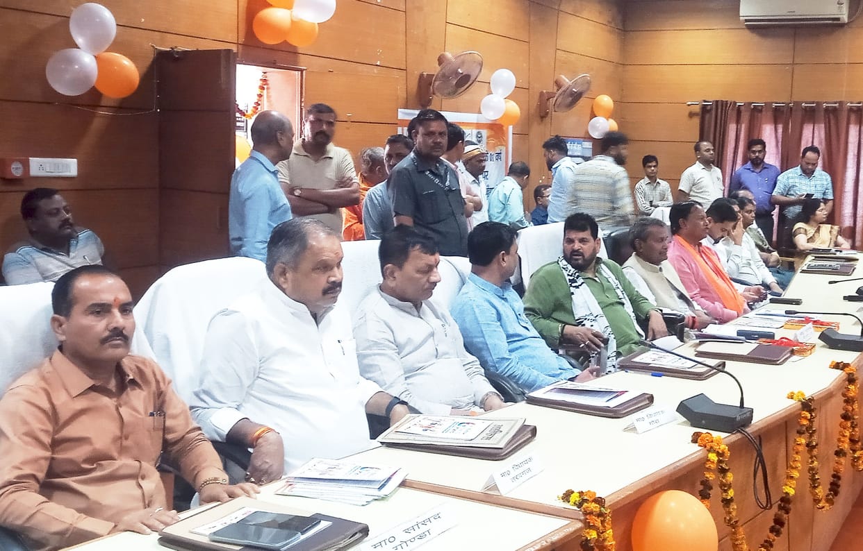 up goverment coram gonda
