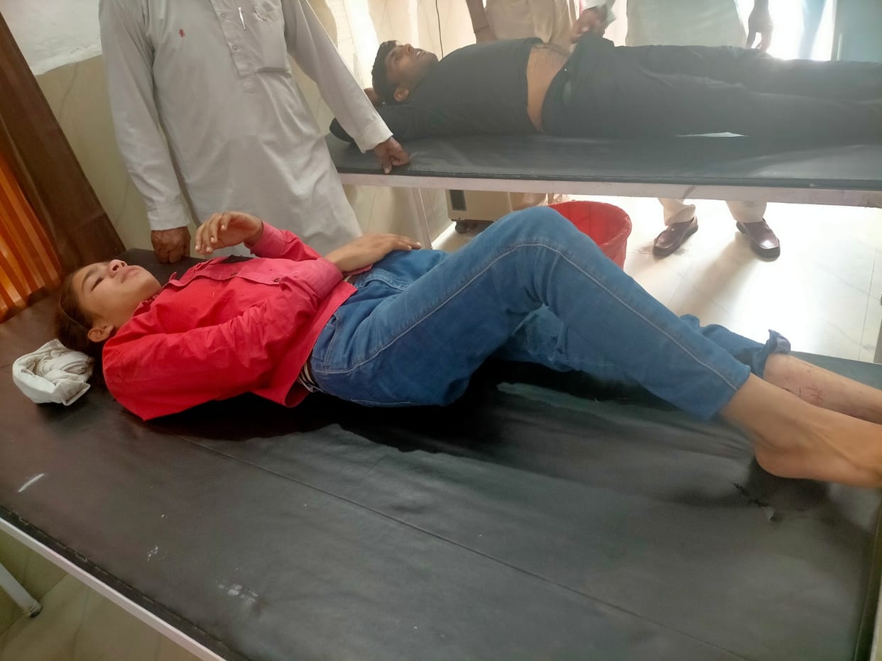 In Bhura village, attack and firing by entering the house due to election enmity