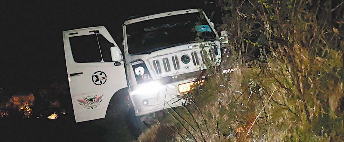 Travelers going to Bijli Mahadev rolled down, all narrowly escaped