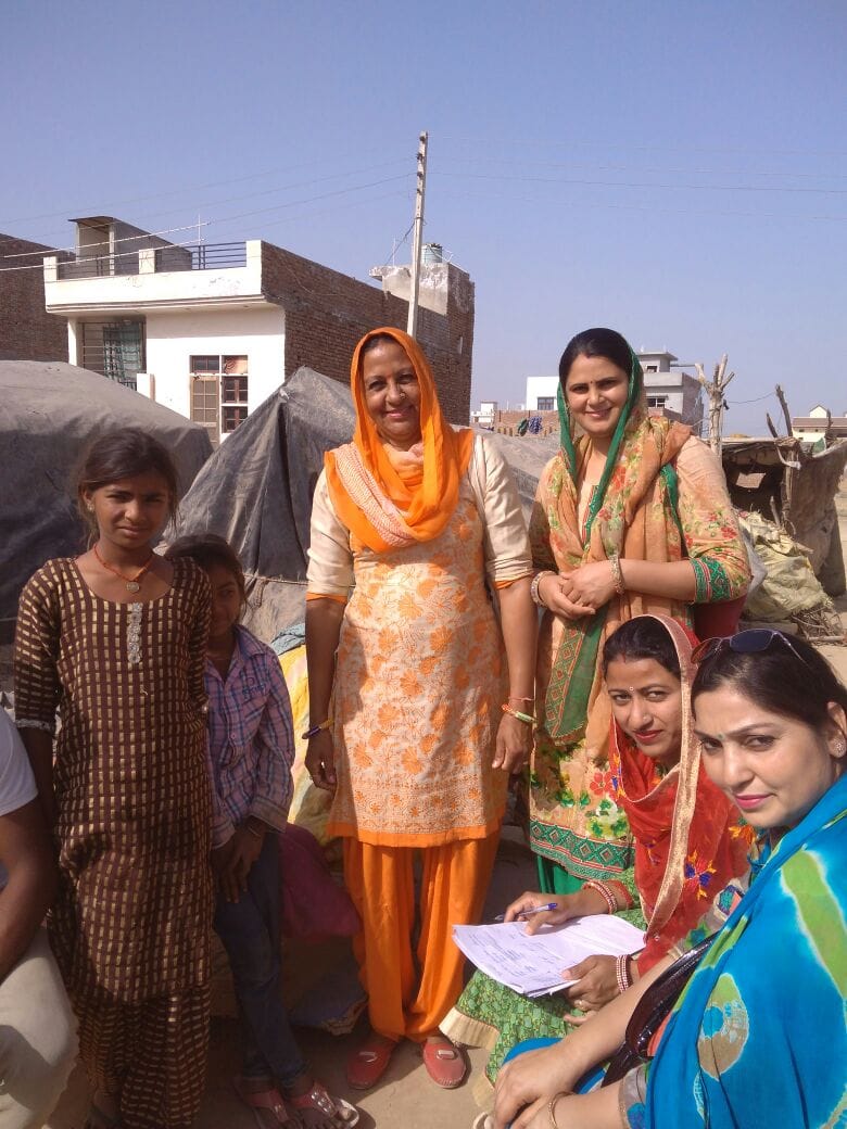 Guruji is conducting door to door survey on the lines of private schools to woo students, got pamphlets prepared