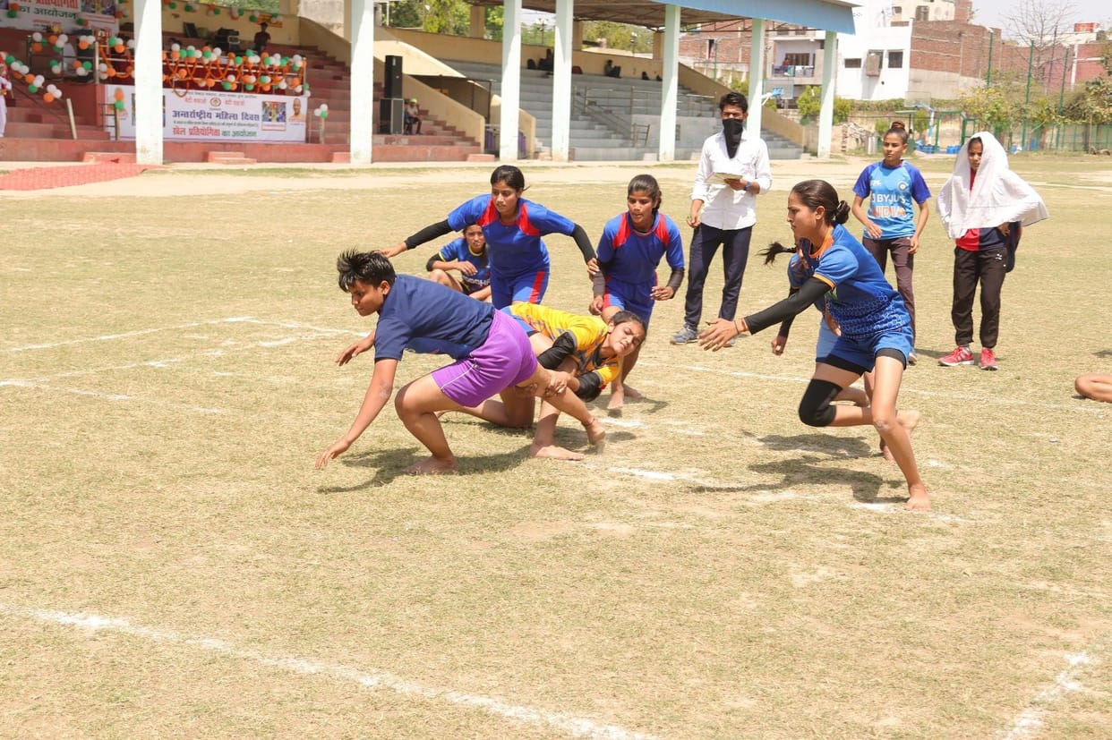 Jattari in Kabaddi and Tabishi first in Badminton under-9