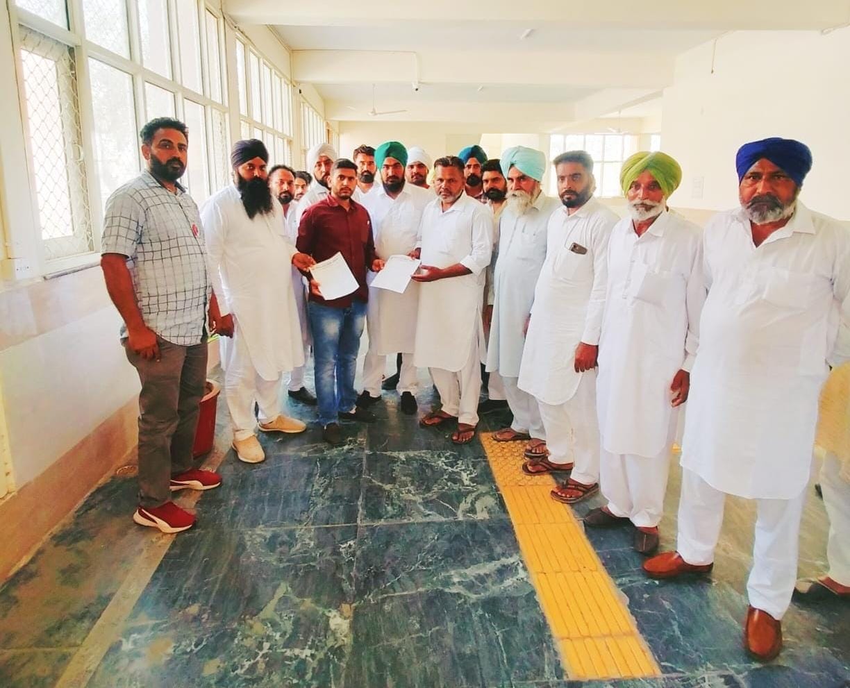 Farmers protest over portal not opening despite 72 hours