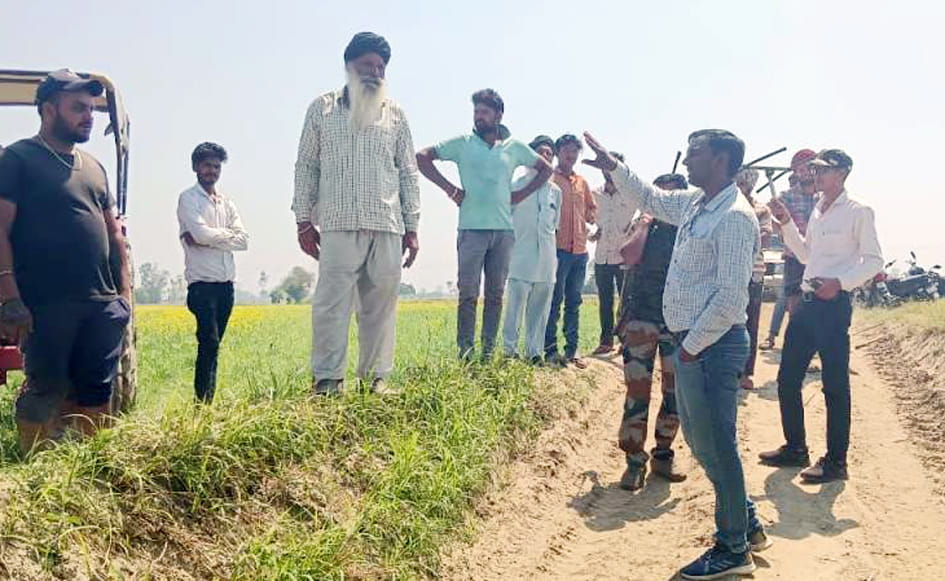 The tigress killed the calf, ran away the laborers who had gone to the farm