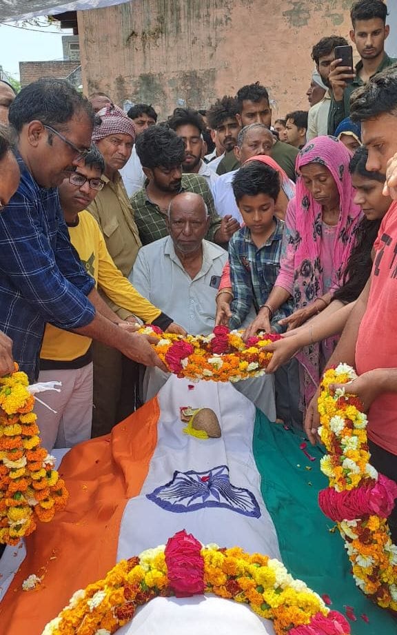 BSF jawan cremated with state honors
