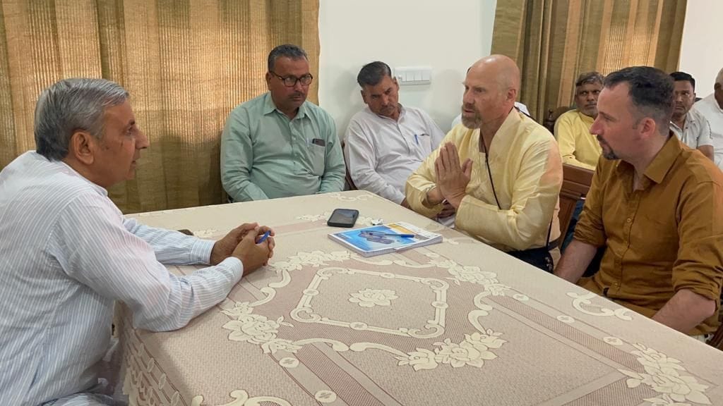 Kejriwal scared of action taken on Rahul: Dalal