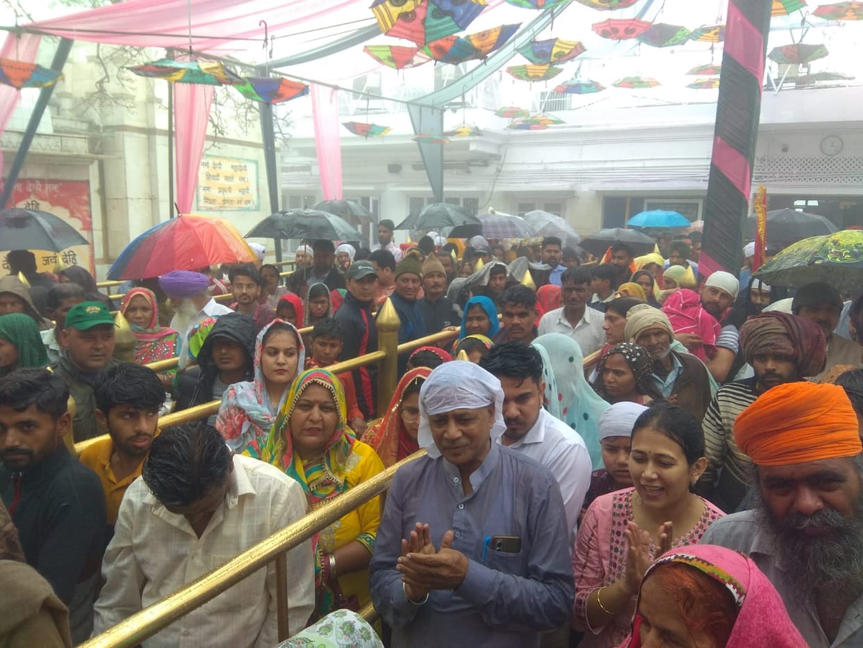 One crore offered in Chaitra Navratri, one lakh devotees bowed