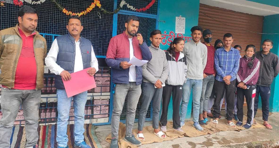 Opposition to open country liquor shop in Kedareshwar Maidan Marg