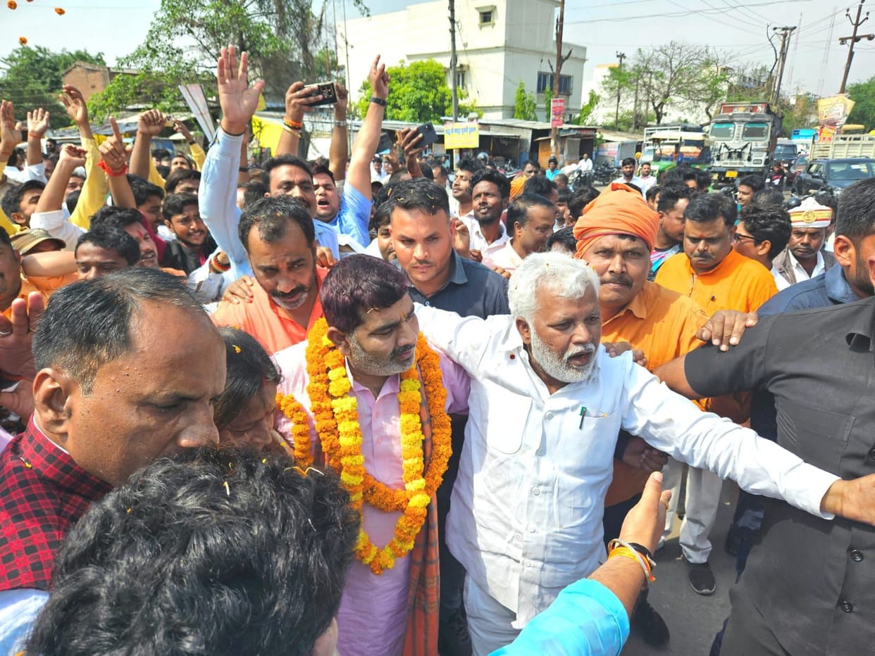 Workers should take the policies and programs of the organization among the people