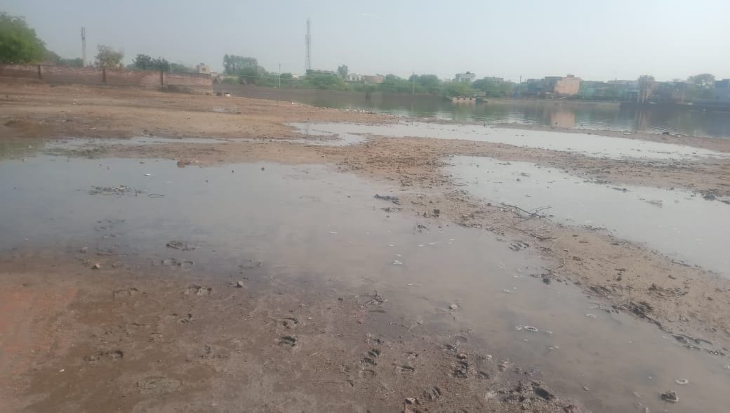 Got approval but tender hangs, construction of roads in limbo
