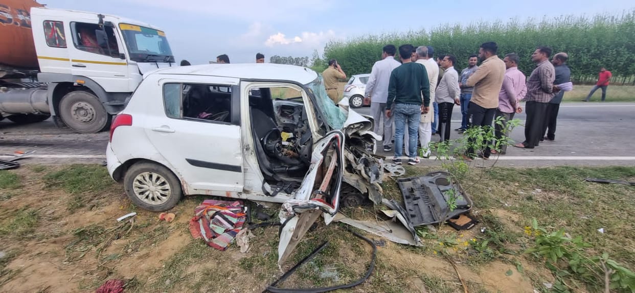 Three killed, two injured in road accident