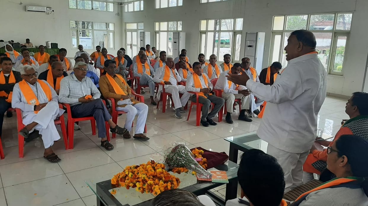 Door-to-door program of BJP backward class will start from six
